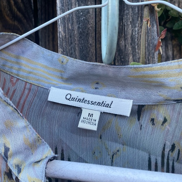 Fun blouse - Picture 4 of 4